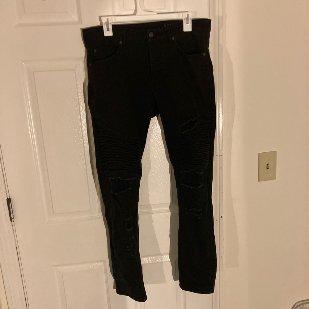 Distressed Black Jeans Slim Fit (33)